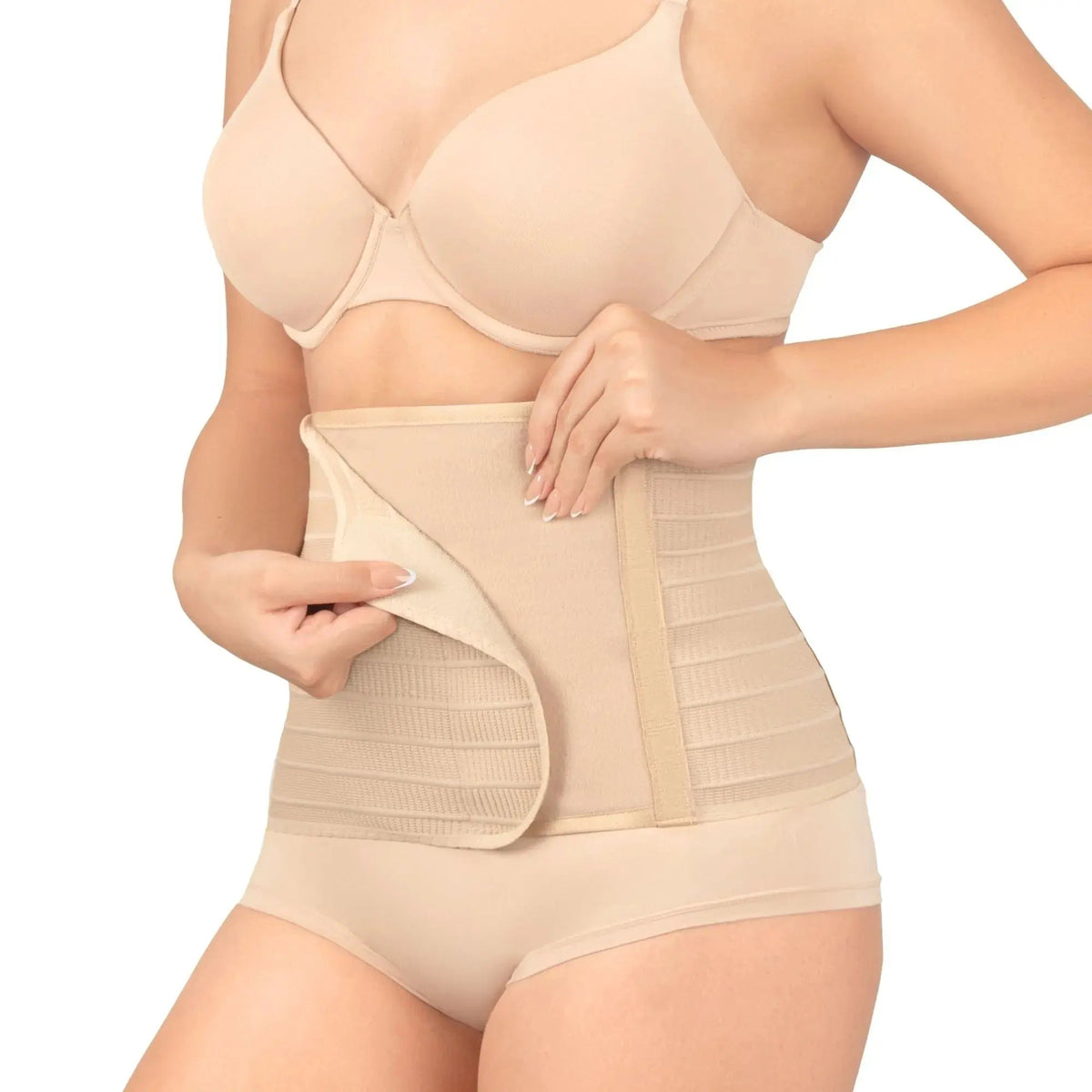 For Moms Fajas Postparto Envolvente Corta Tela Multilineal Color Nude Y Blanco - Fajasymas